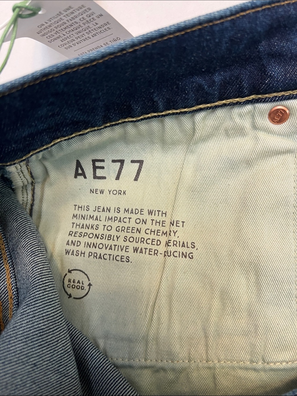 AE 77 AMERICAN EAGLE PREMIUM STRAIGHT CROP BUTTON FLY DENIM JEANS SIZE 14 - Picture 12 of 16